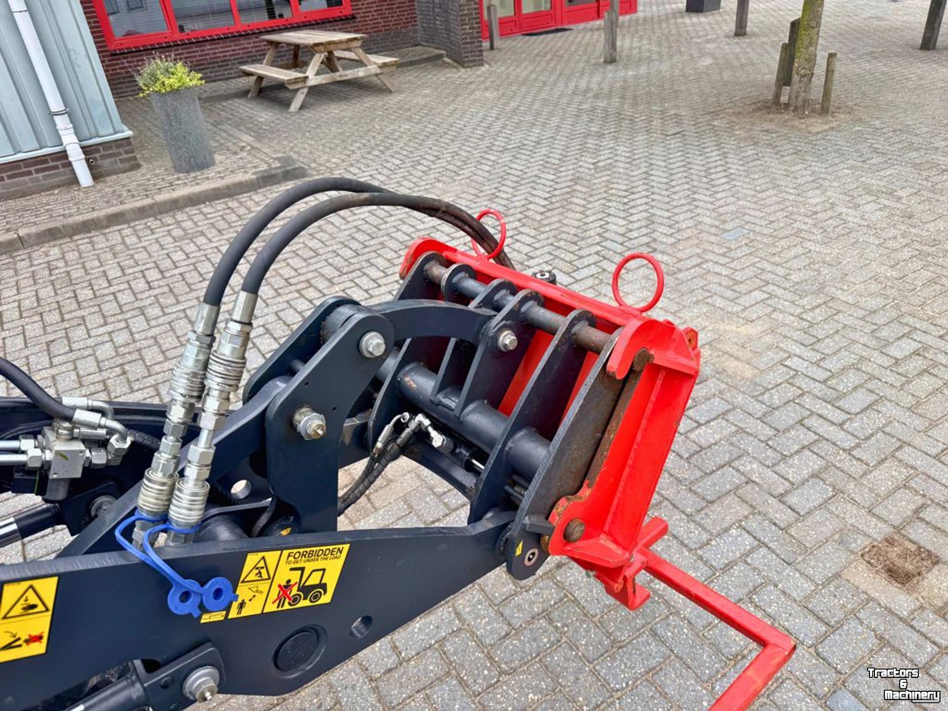Sweeper  Onkruidborstel Giant aansluiting