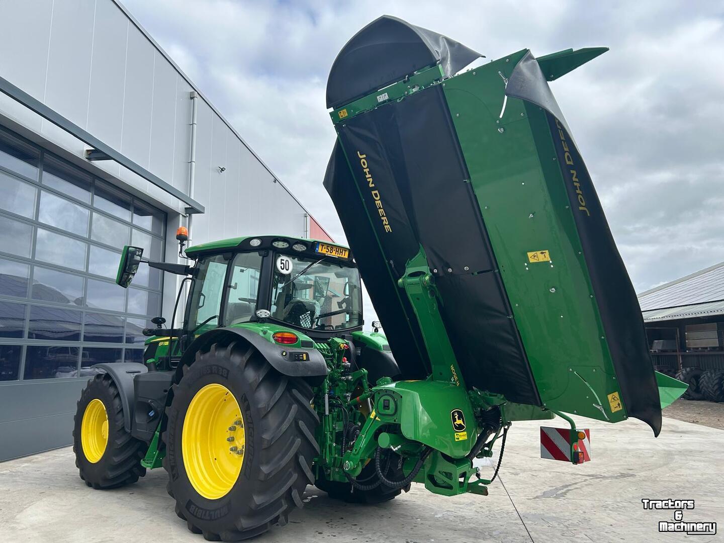 Mower John Deere R350R
