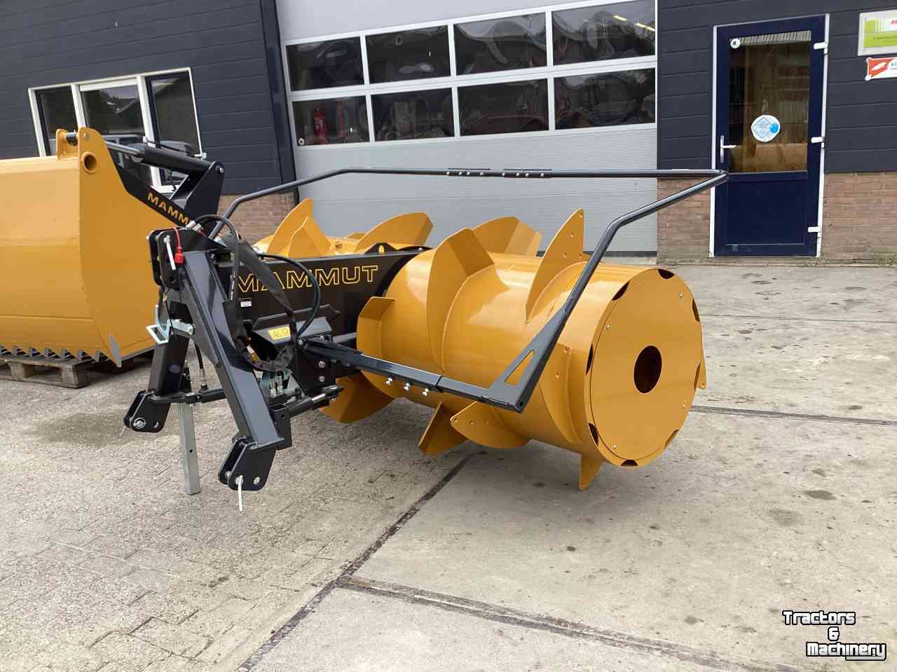 Silage cutting bucket Mammut kuilhapper kuilverdeler