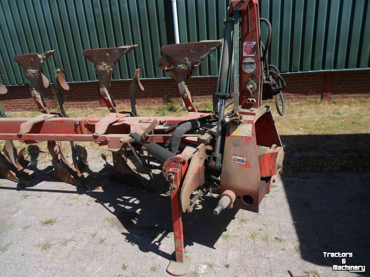 Ploughs Kverneland 4+1 schaar vario ploeg