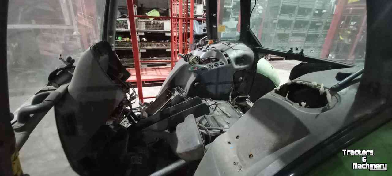 Used parts for tractors Deutz-Fahr Agrotron Cabine