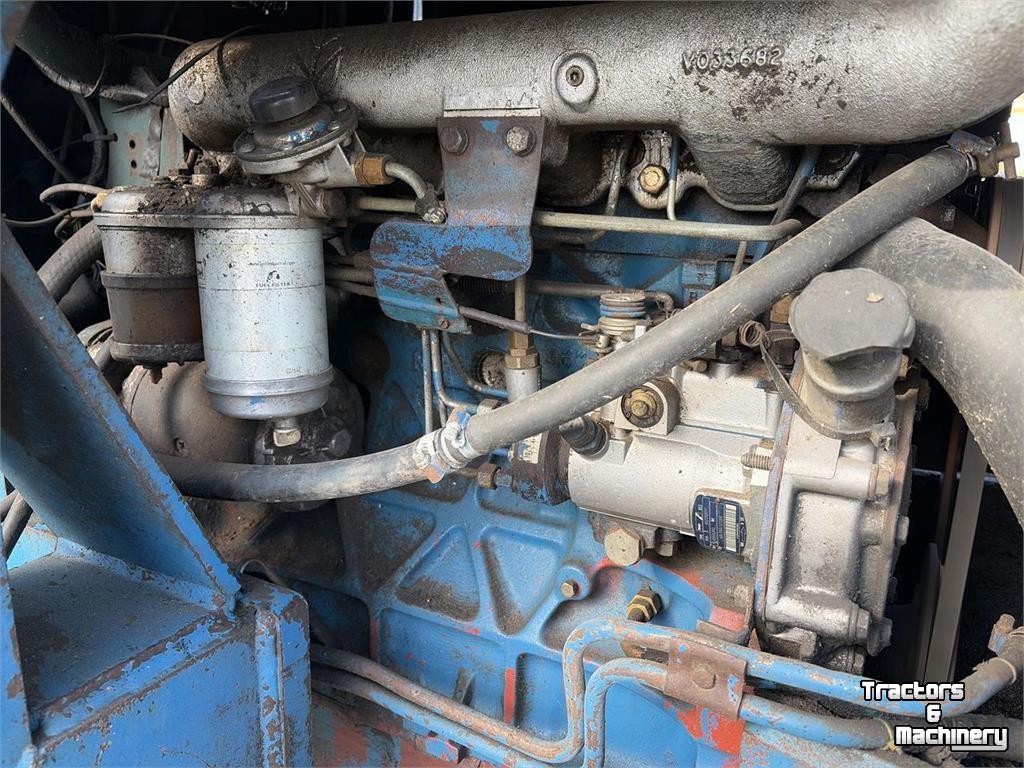 Tractor Ford 6710 4wd front loader