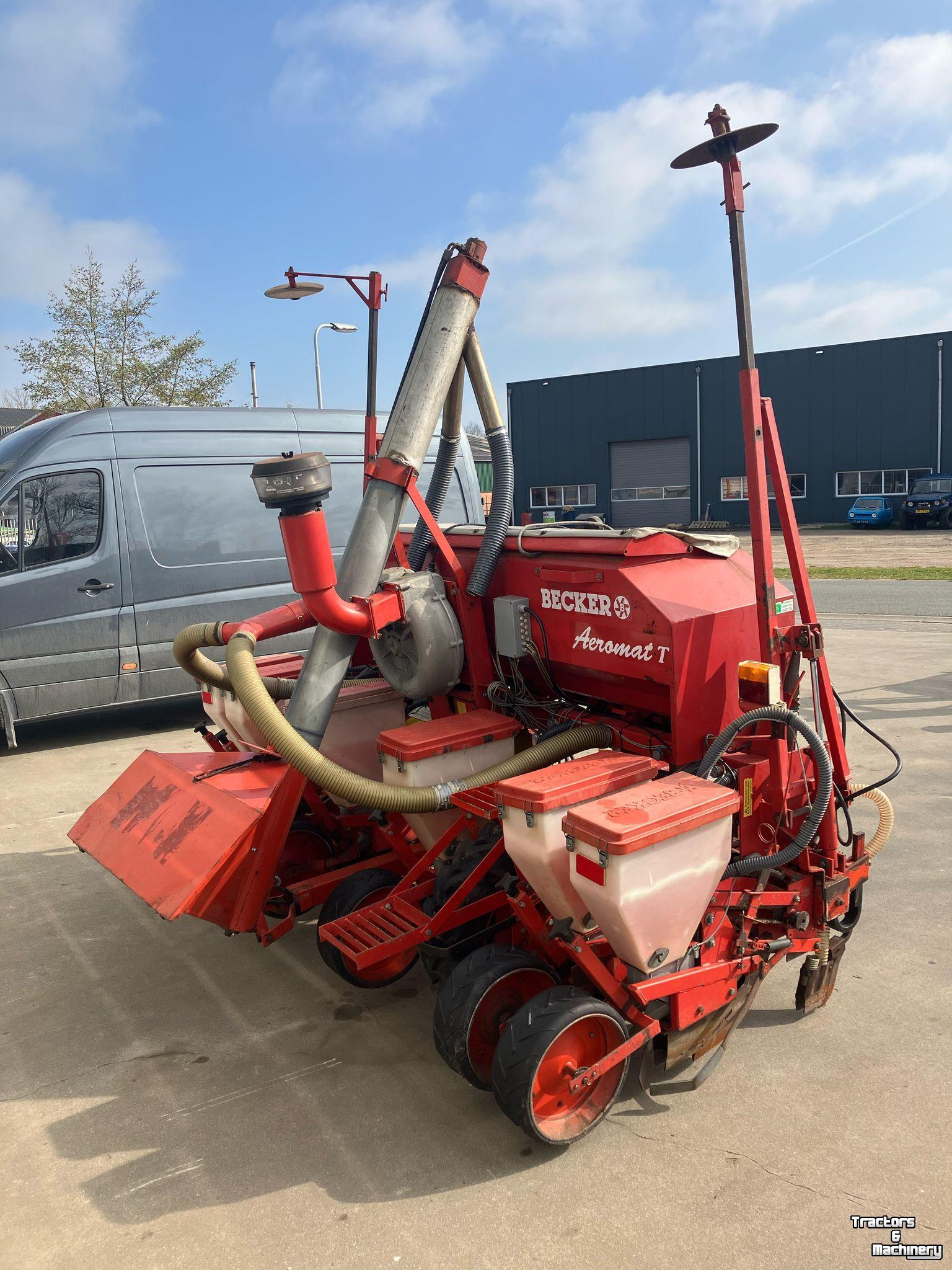 Vegetable- / Precision-seed drill Becker Aeromat 6T