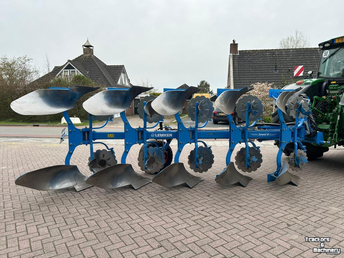Ploughs Lemken Juwel 8