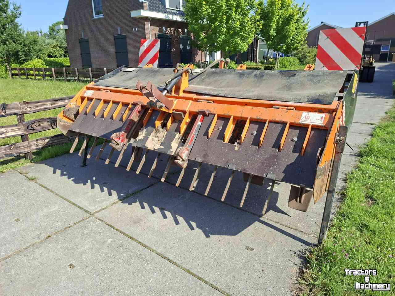 Spader machine Falc Bufalo 3100 krukasspitmachine