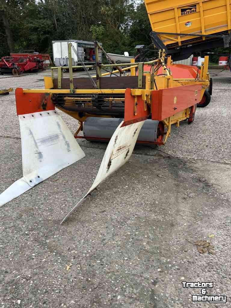 Onion harvester Samon Samon uienrooier en klapper 1.50m