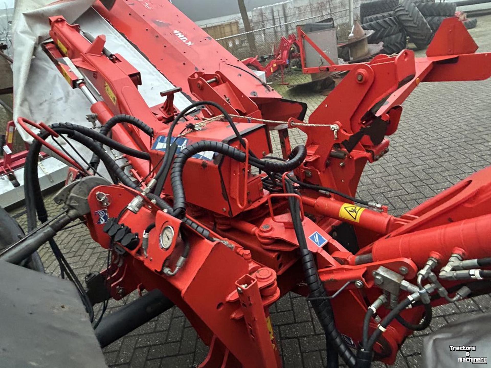 Mower Kuhn FC883-FF