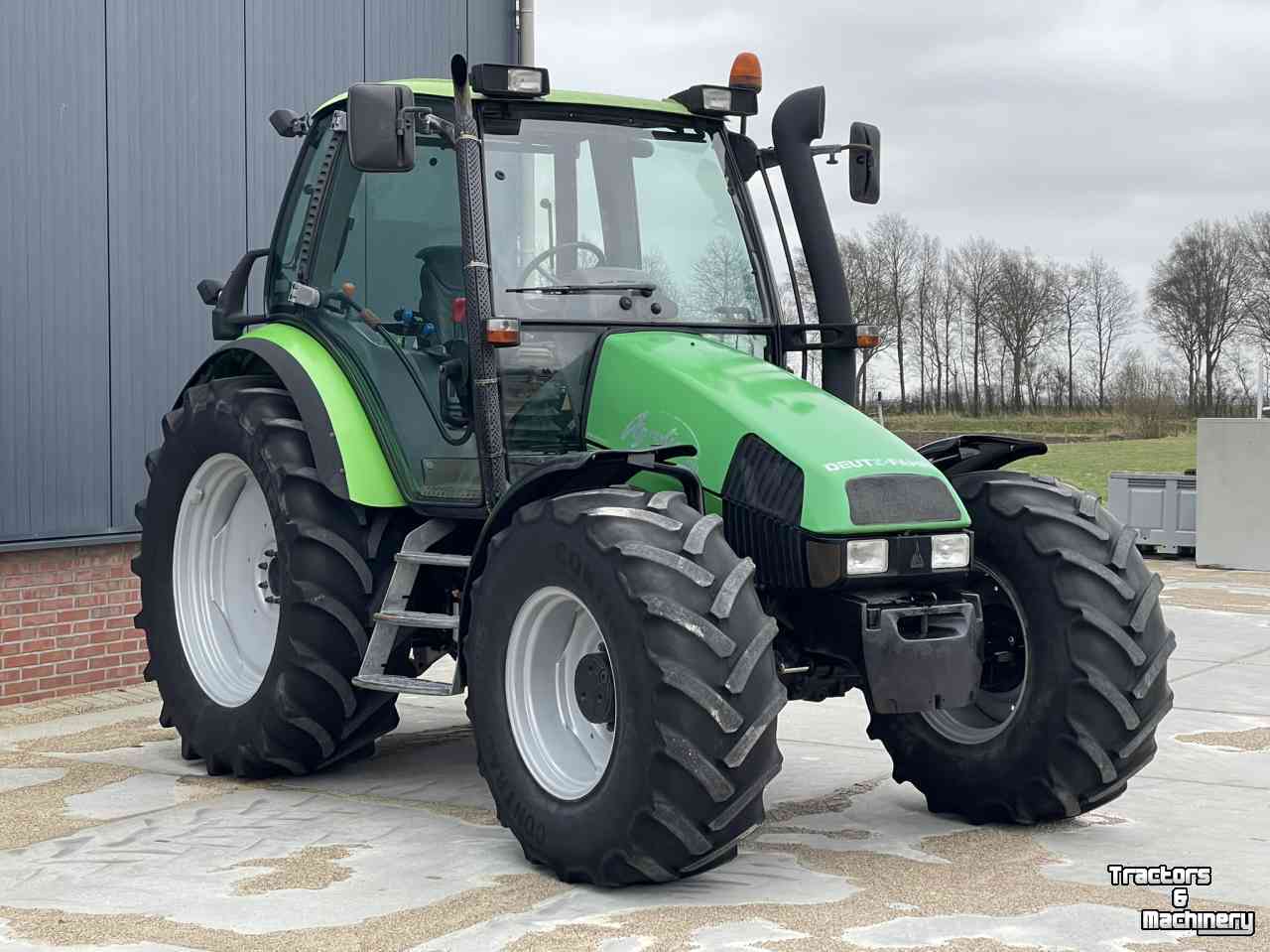 Tractors Deutz-Fahr Agrotron 85 MKII