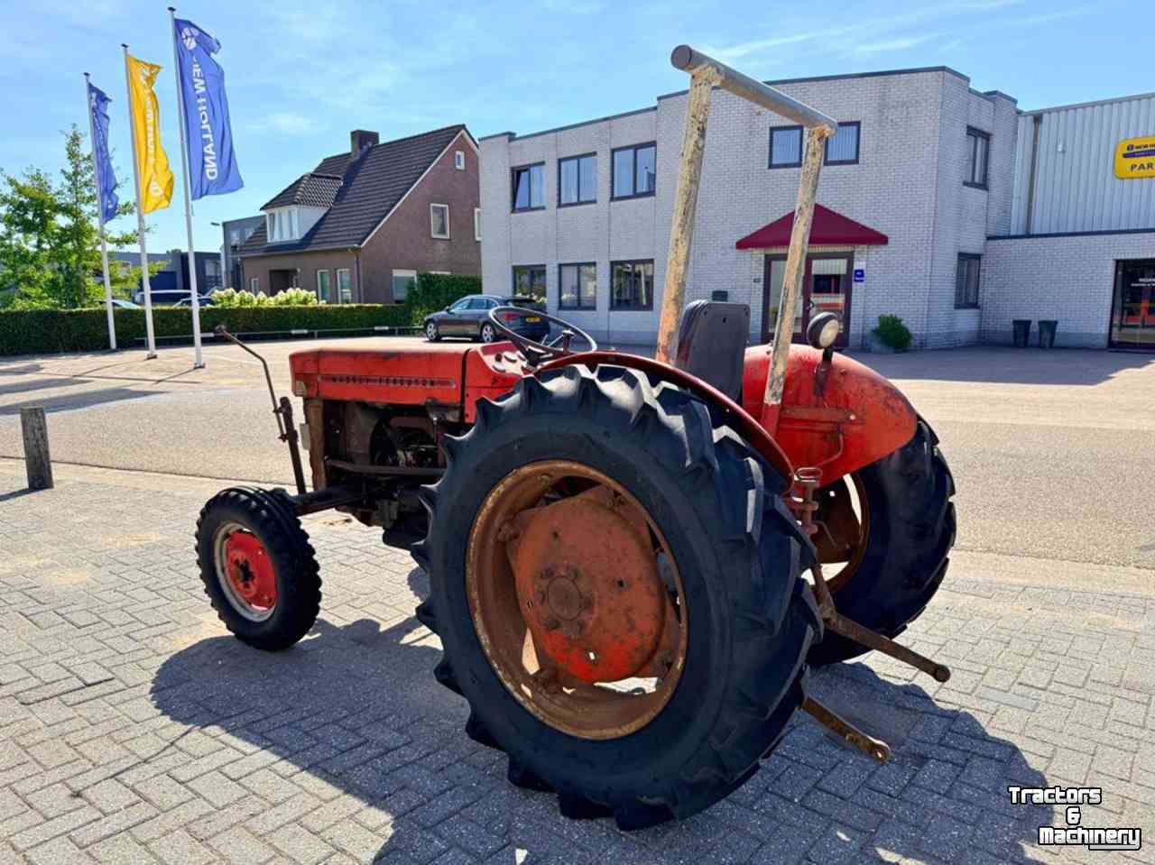 Tractor Massey Ferguson 130 Tractor