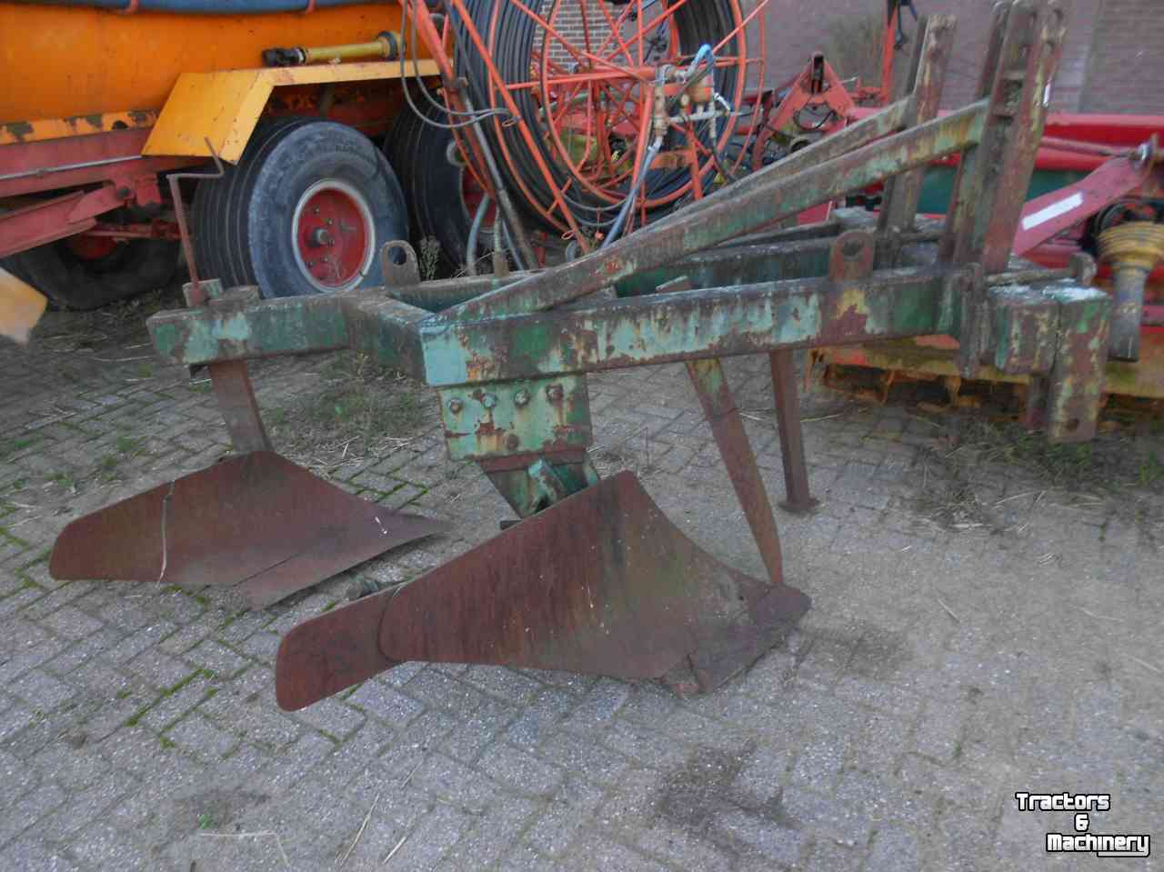 Ploughs Panter diepploeg