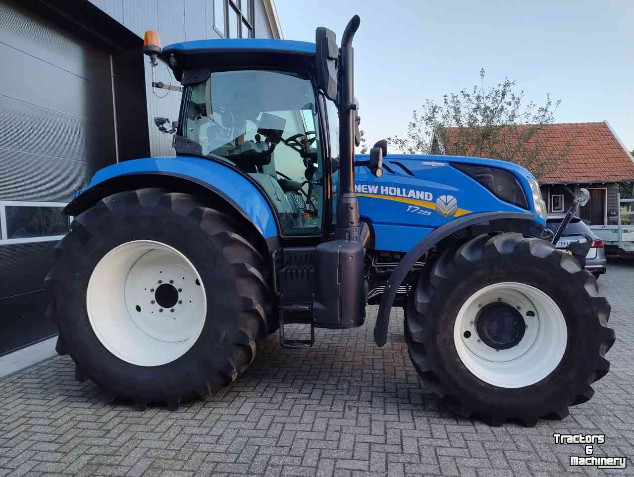 Tractor New Holland T7.225 AC