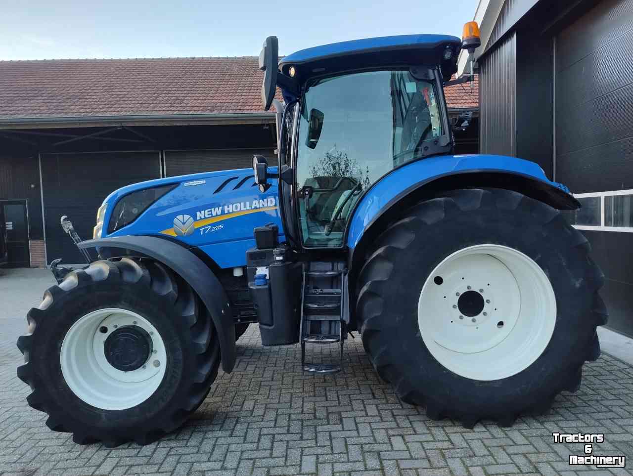 Tractor New Holland T7.225 AC