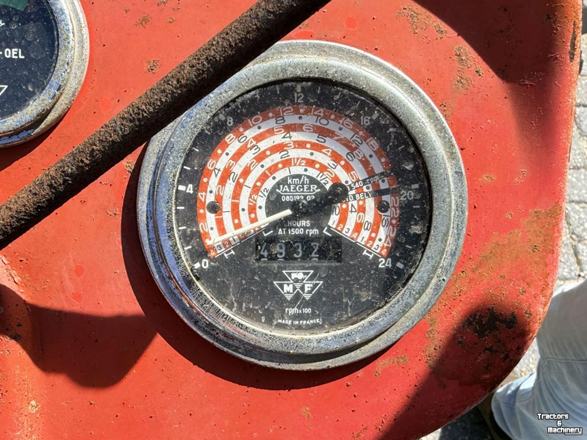 Tractor Massey Ferguson 130 Tractor