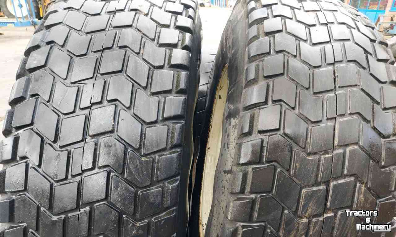 Wheels, Tyres, Rims & Dual spacers  380/70R20 + 480/70R30