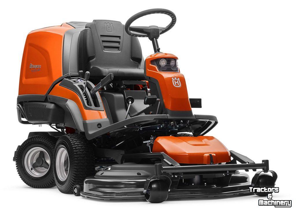 Ride-on mower Husqvarna RIDER RC320TS AWD (DEMO)