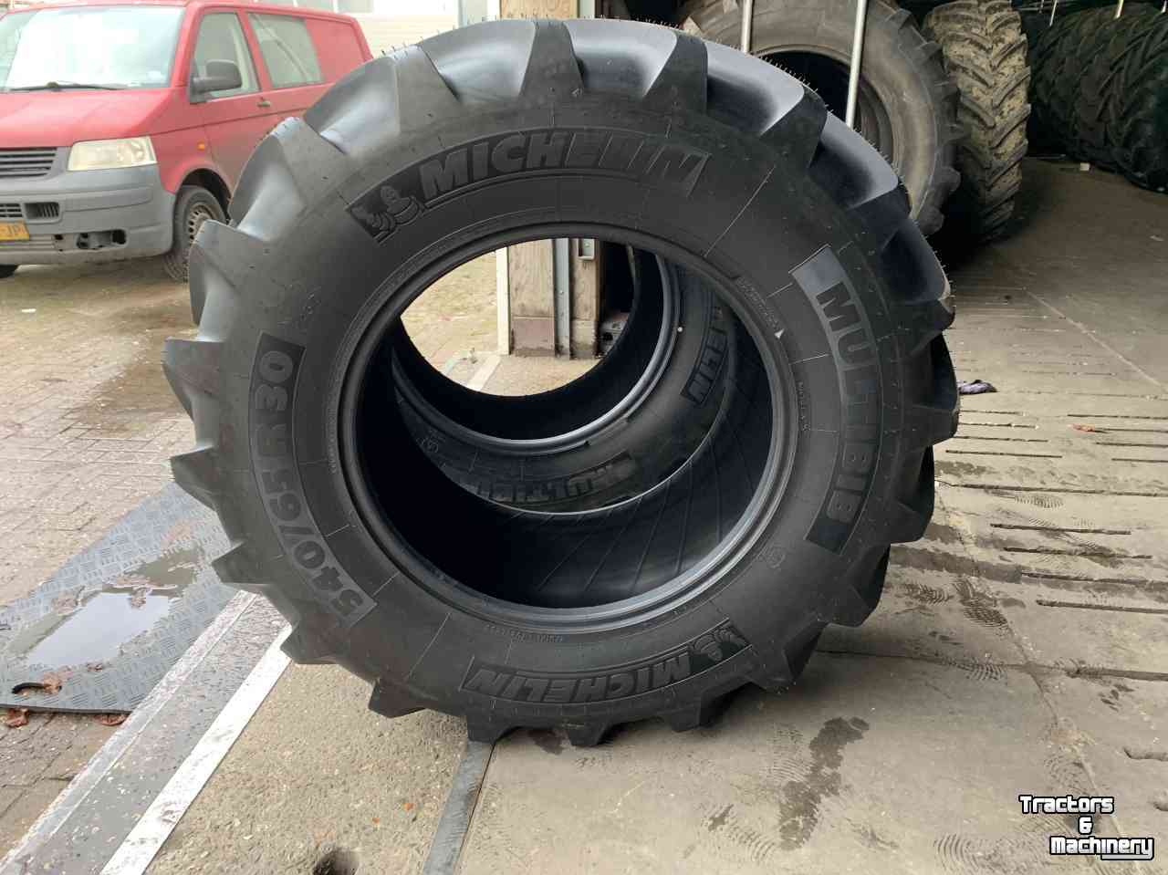 Wheels, Tyres, Rims & Dual spacers Michelin 540/65R30 MICHELIN MULTIBIB 143D TL