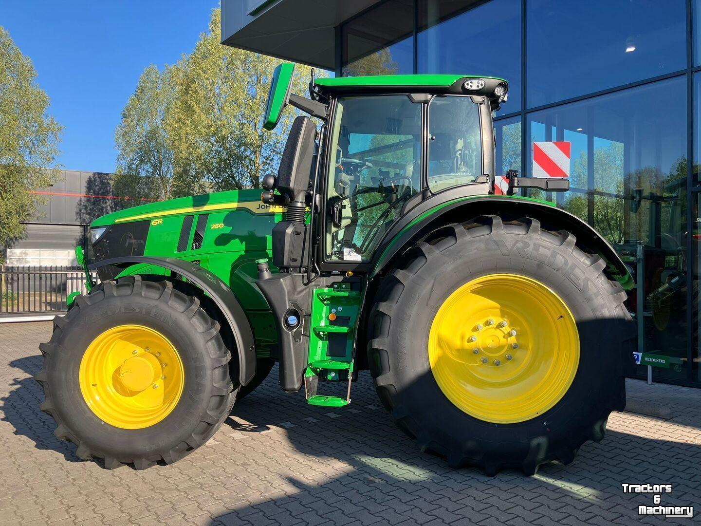 Tractor John Deere 6R 250