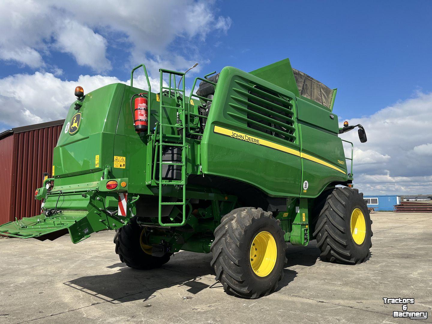 Combine John Deere T660
