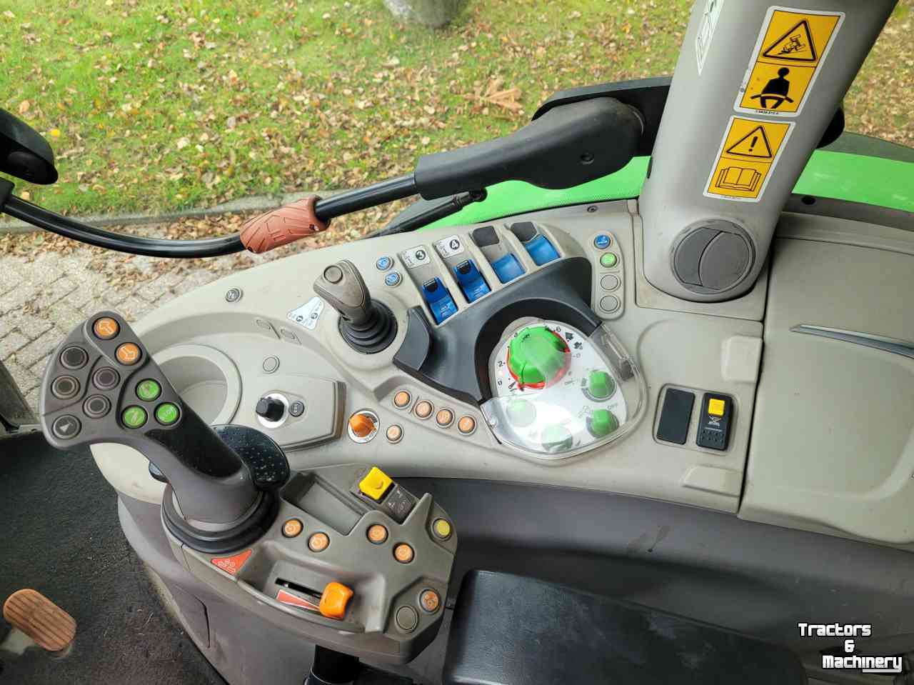 Tractors Deutz-Fahr 6140 TTV