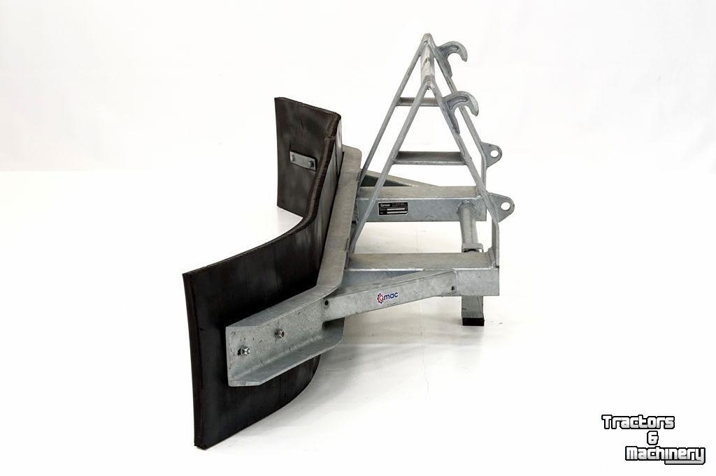 Rubber yard scraper Qmac  RUBBERSCHUIF  EURO 2.70