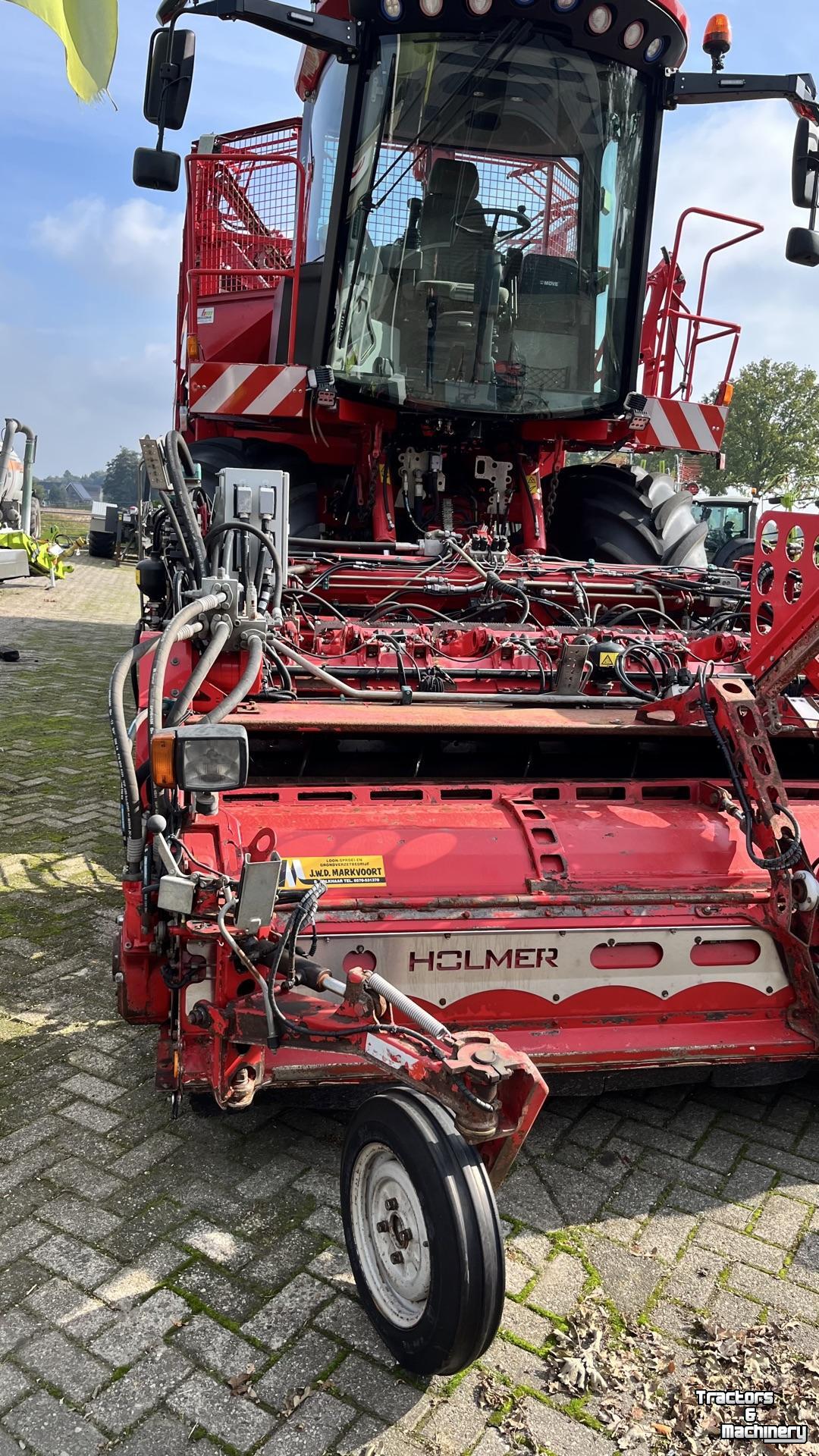 Sugar beet harvester Holmer T4-30