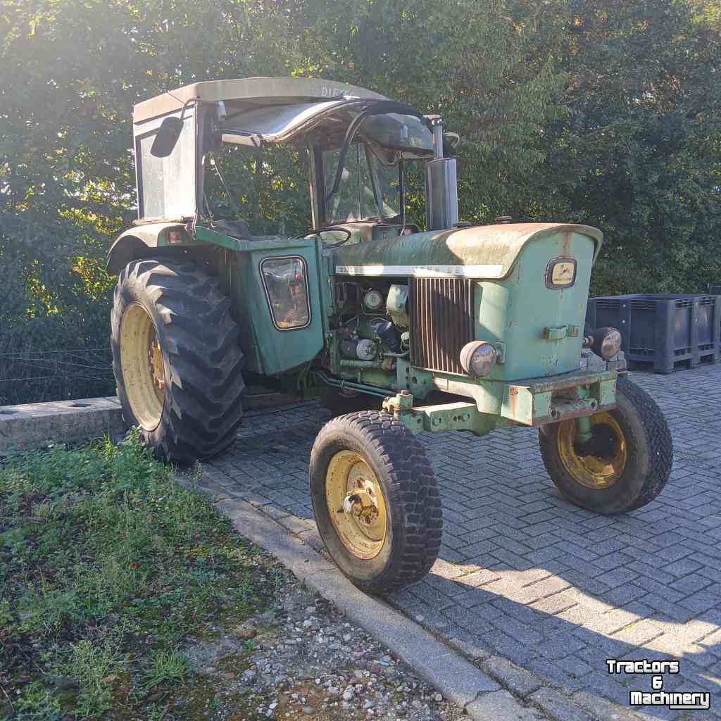 Tractor  2030 S