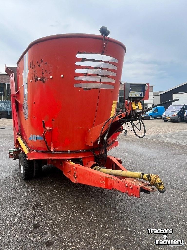 Feed mixer Peecon Biga 1000