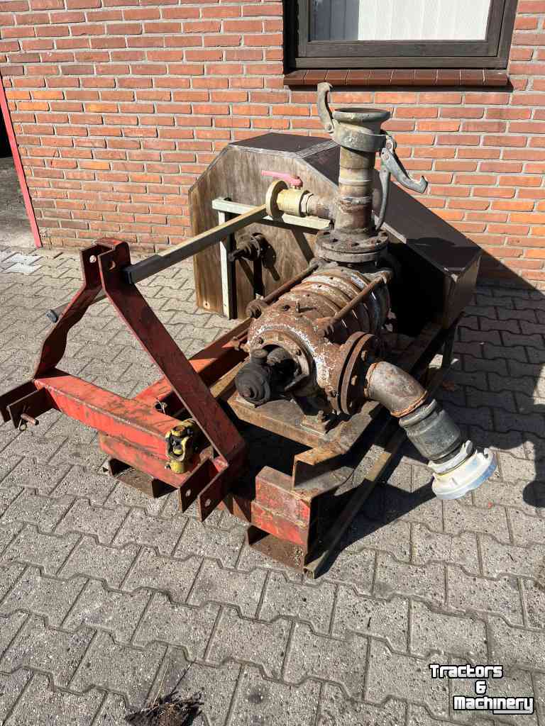 Irrigation pump  Waterpomp aftakasaangedreven diversen