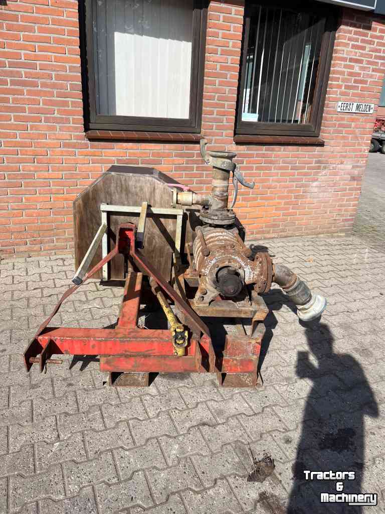 Irrigation pump  Waterpomp aftakasaangedreven diversen