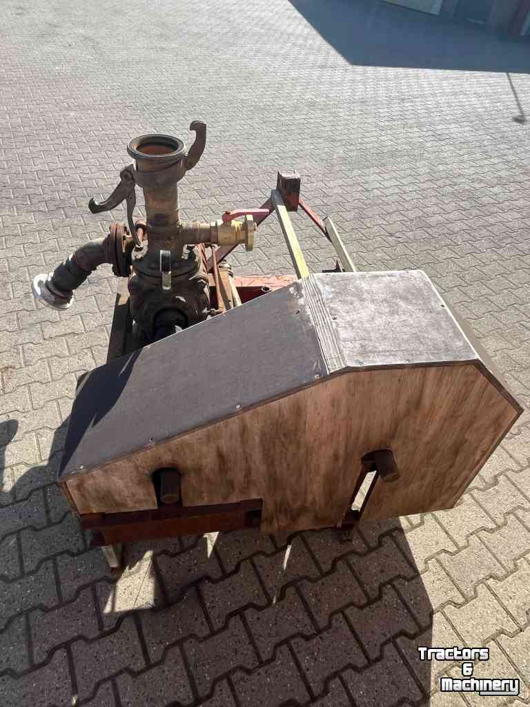 Irrigation pump  Waterpomp aftakasaangedreven diversen