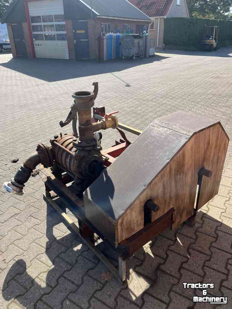 Irrigation pump  Waterpomp aftakasaangedreven diversen