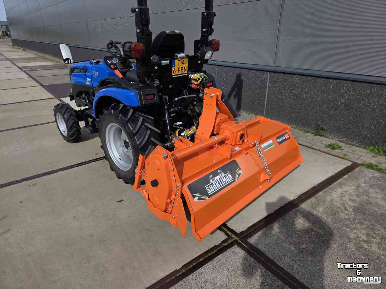 Horticultural Tractors Solis H26 Hydrostaat met GRATIS frees of klepelmaaier
