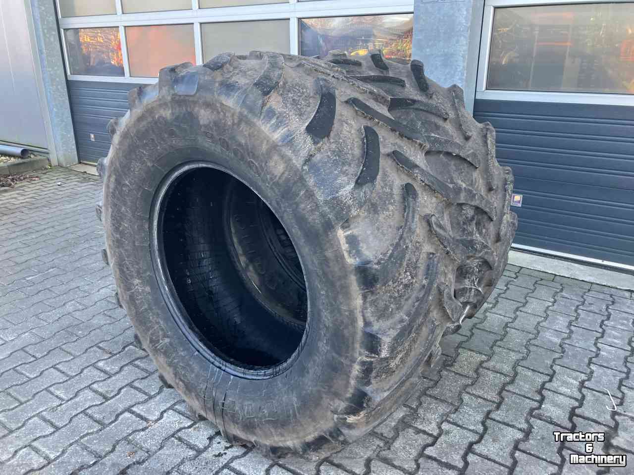Wheels, Tyres, Rims & Dual spacers Firestone 540/65R28