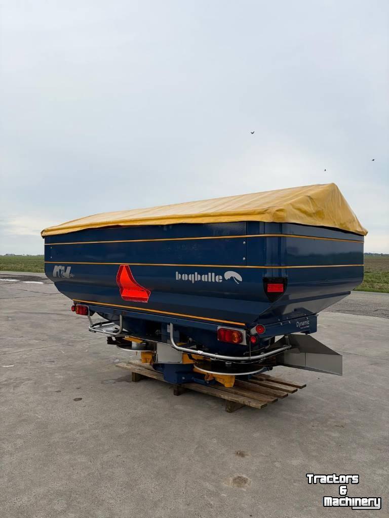 Fertilizer spreader Bogballe M2W D Kunstmeststrooier