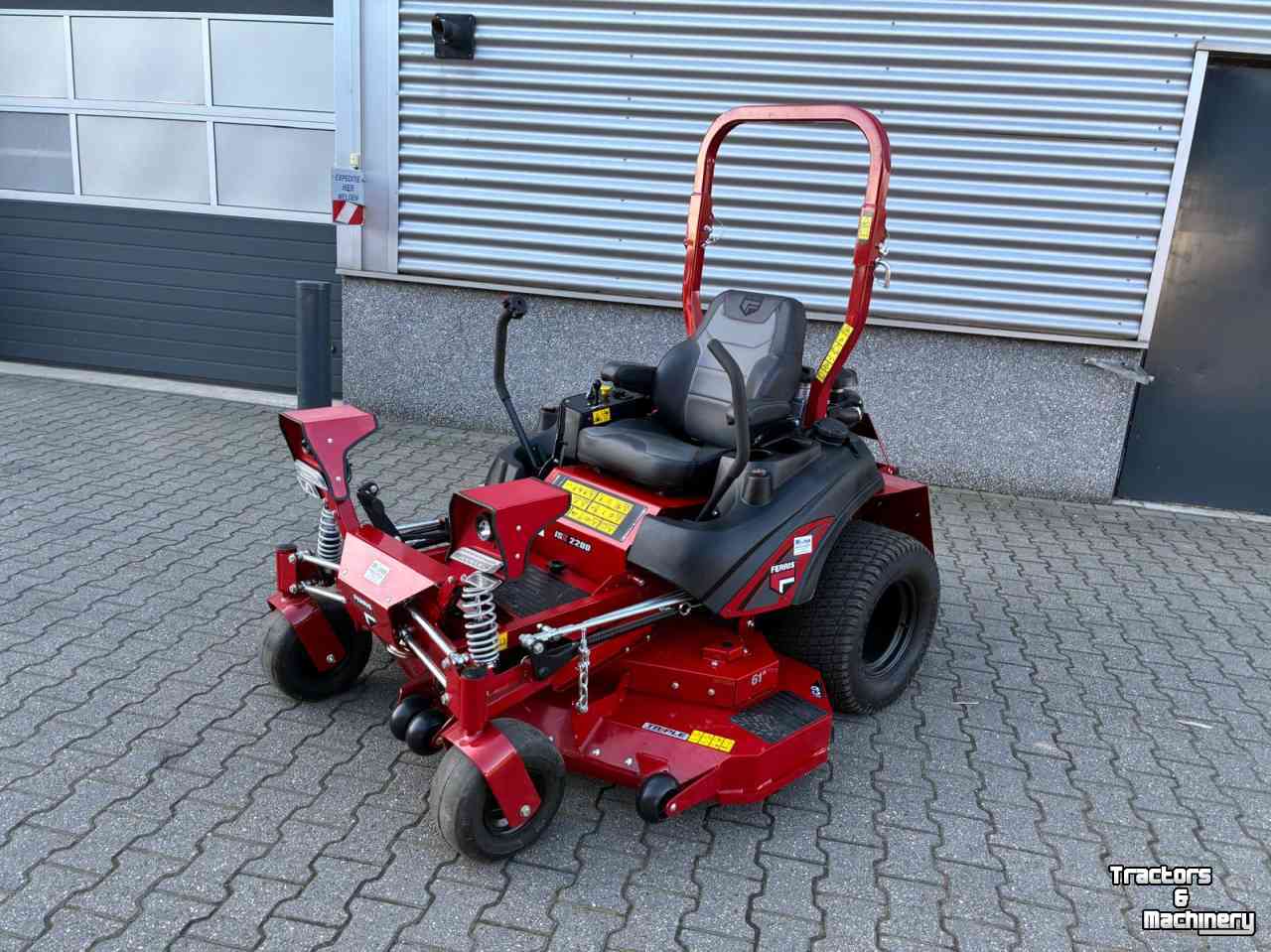 Ride-on mower Ferris ISX2200 / 61" Zero Turn zitmaaier met wegverlichting