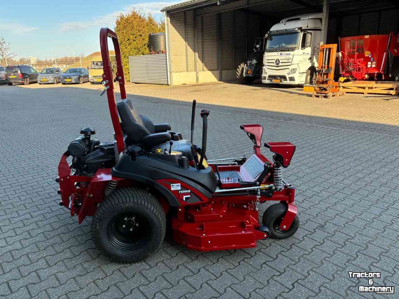 Ride-on mower Ferris ISX2200 / 61" Zero Turn zitmaaier met wegverlichting
