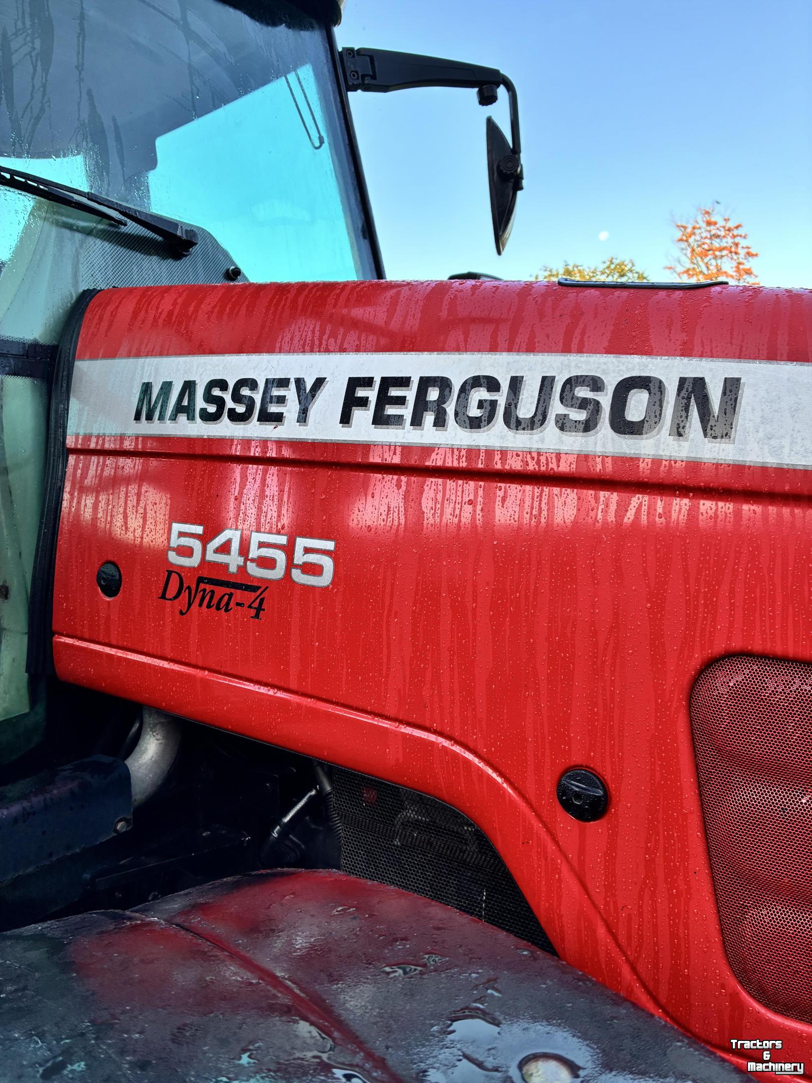 Tractor Massey Ferguson 5455 Dyna4