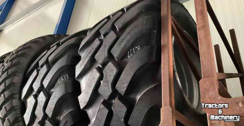 Wheels, Tyres, Rims & Dual spacers BKT 600/50R22.5