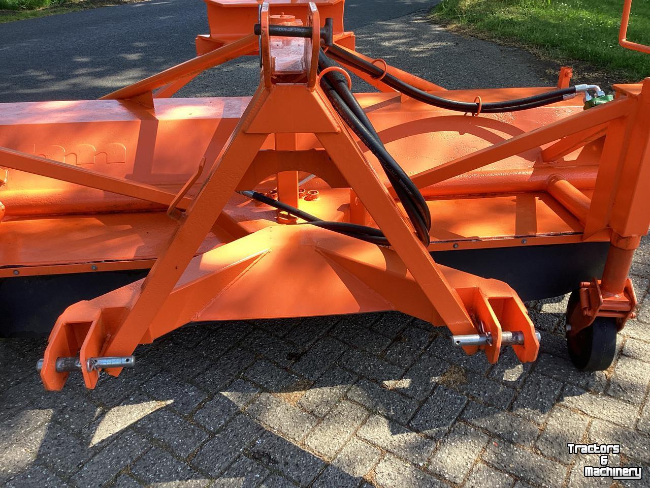 Sweeper Holaras H220VFR