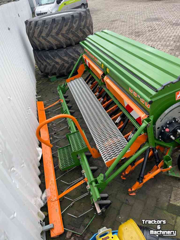 Seed drill Amazone D9-30 Special