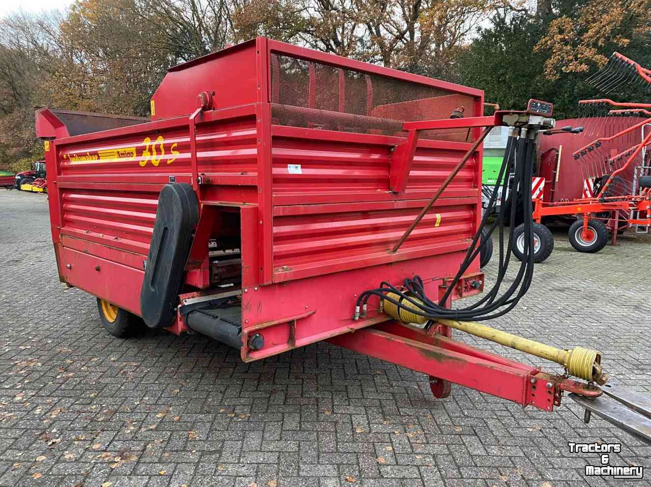 Silage-block distribution wagon Schuitemaker amigo 30s