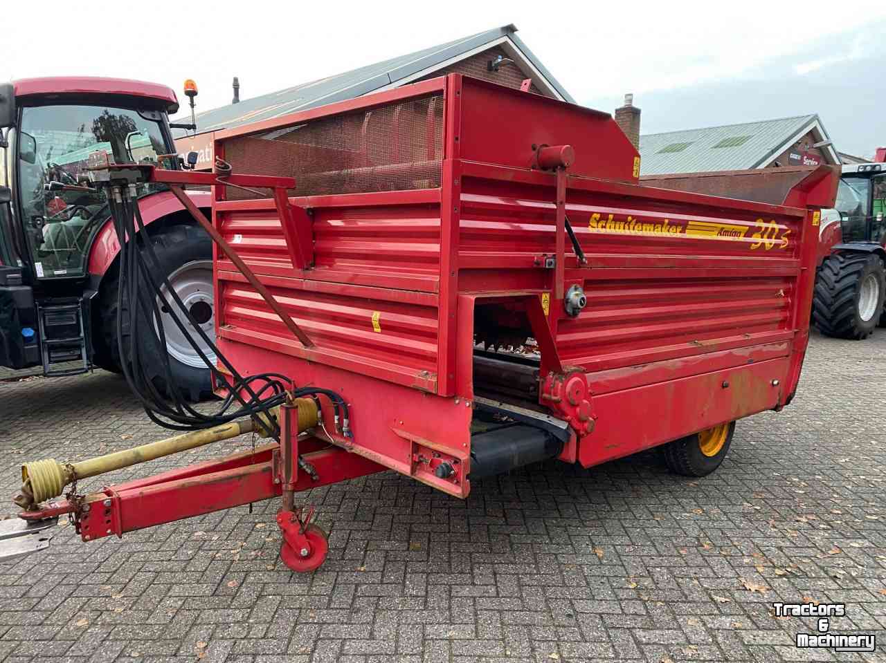 Silage-block distribution wagon Schuitemaker amigo 30s