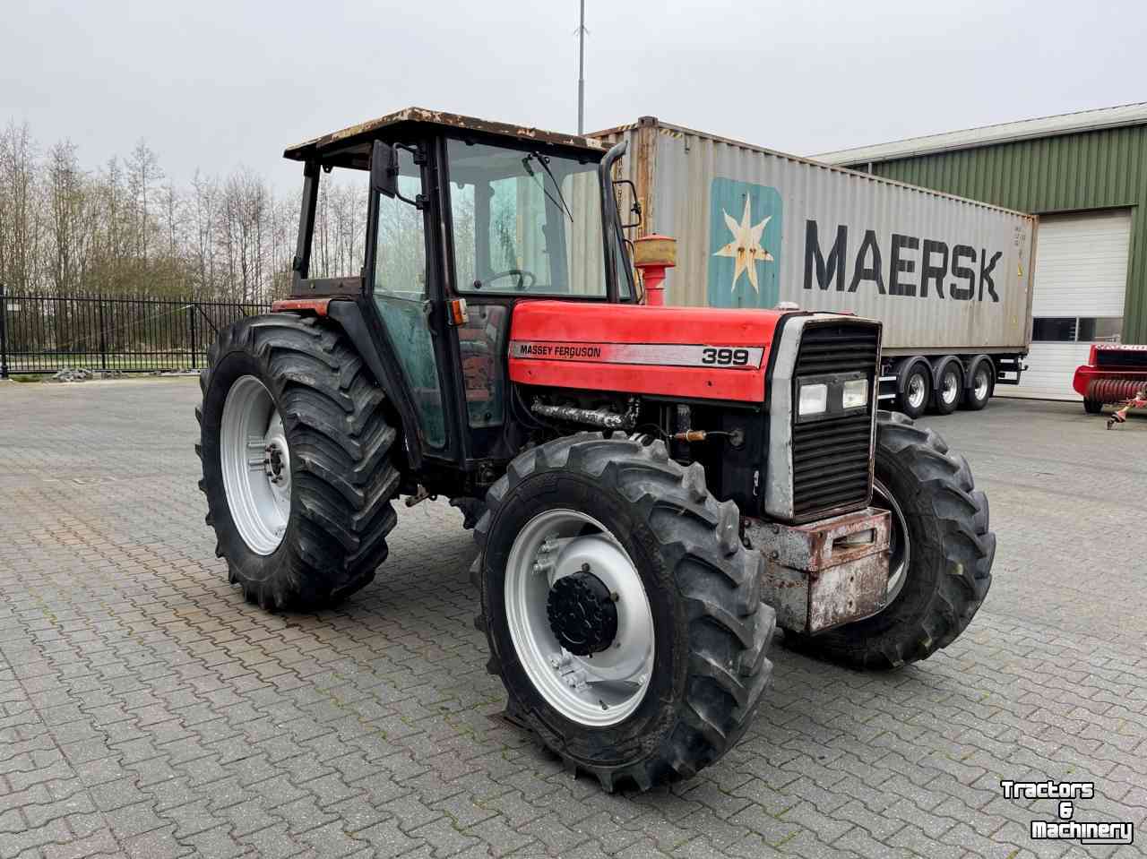 Tractors Massey Ferguson 399