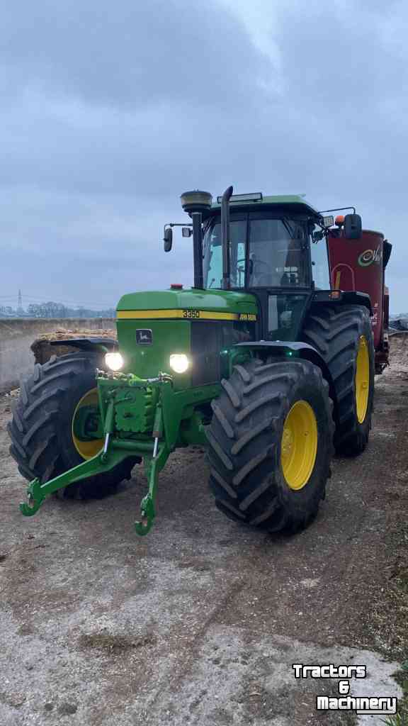 Wheels, Tyres, Rims & Dual spacers Michelin Bandenset John Deere 3350. 600/65R38 540/65R24