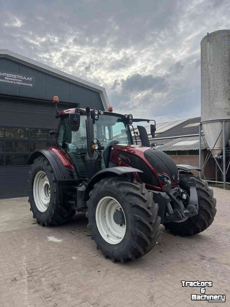 Tractor Valtra N174
