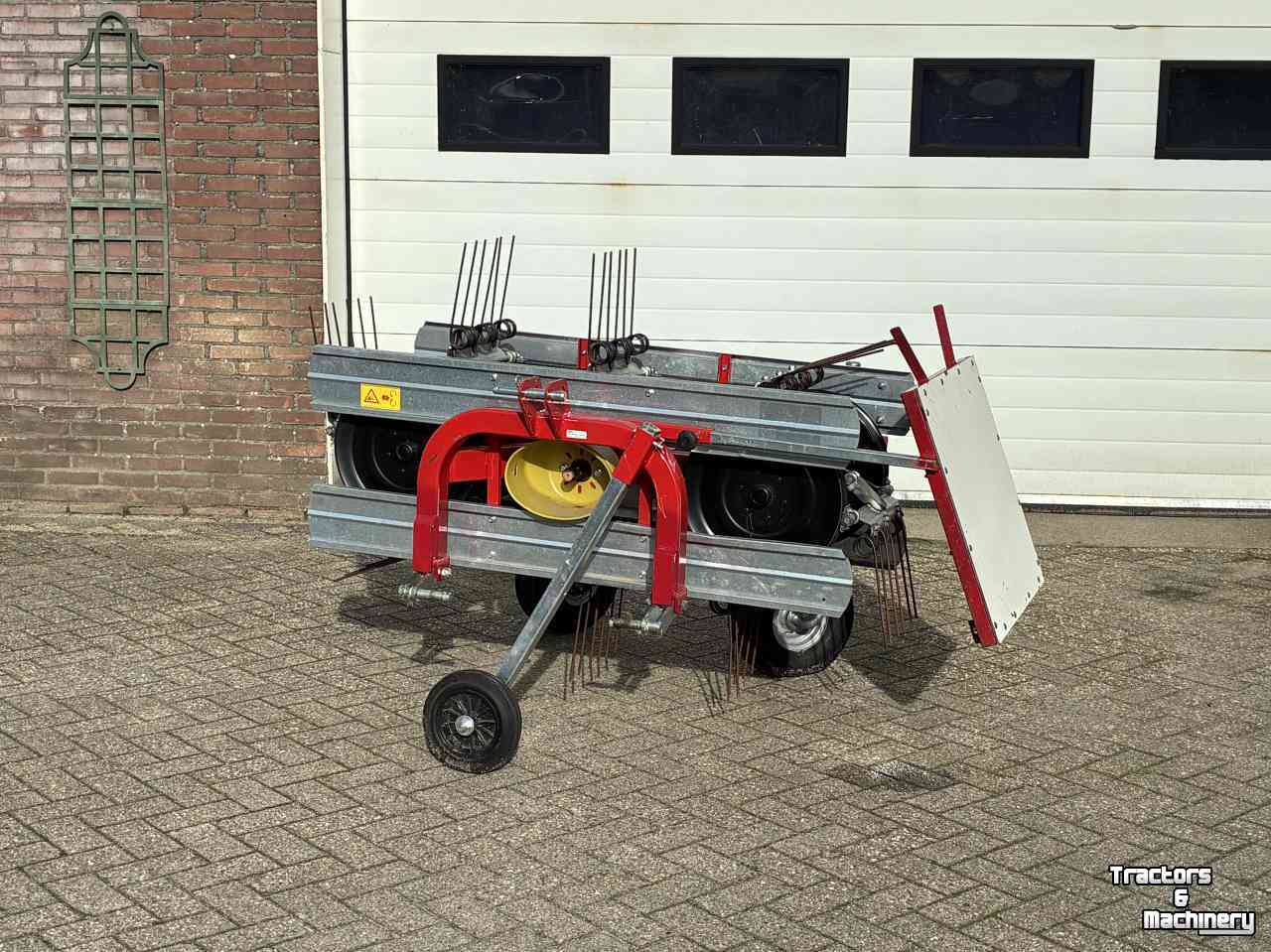 Rake Daros D120-150cm