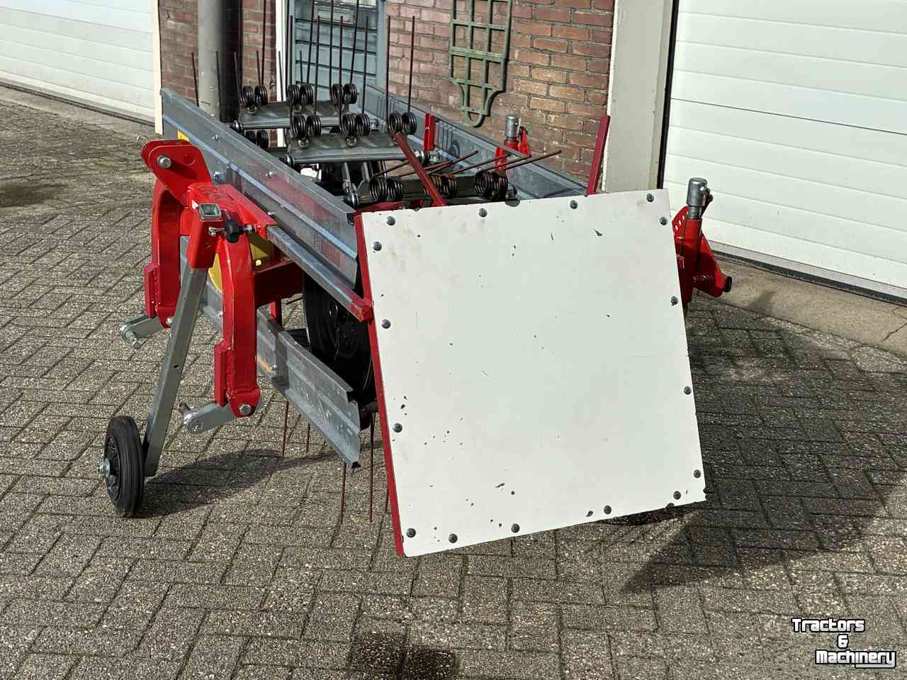 Rake Daros D120-150cm