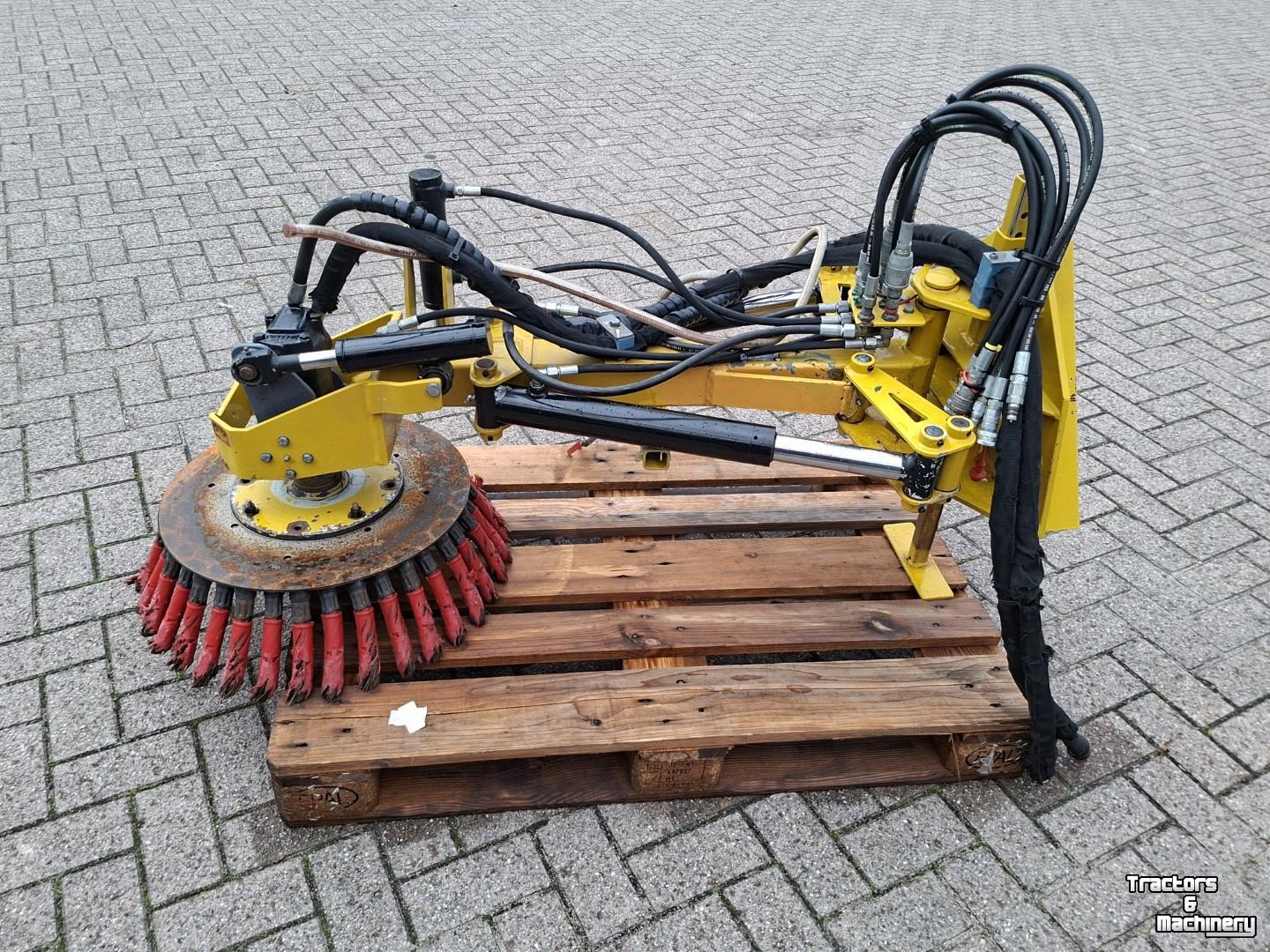 Tool carrier  286