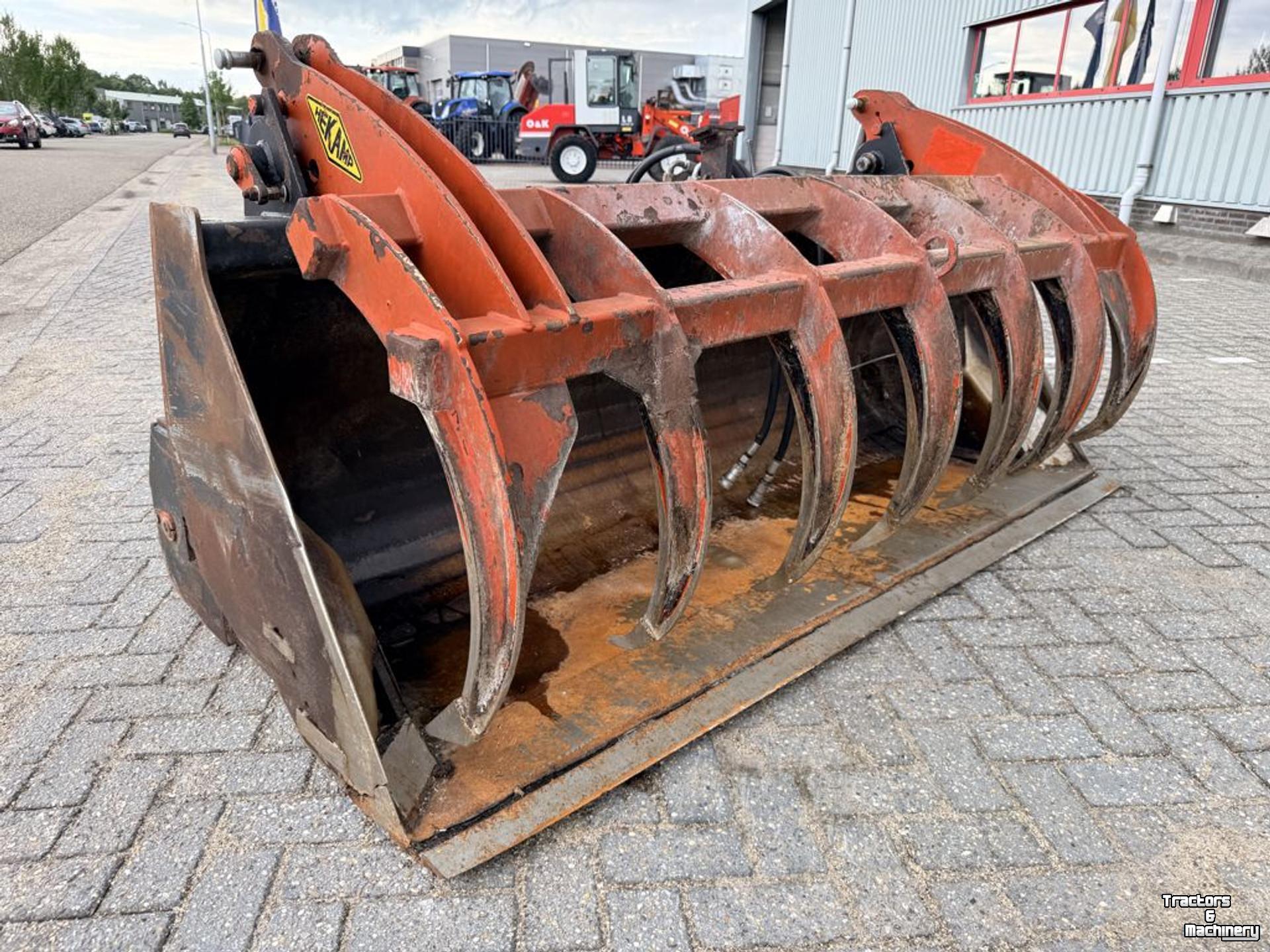 Wheelloader Hekamp Hoogkiepbak 220