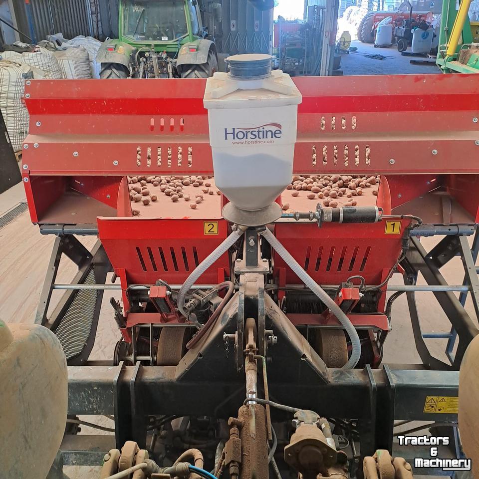 Potato planter Miedema Dewulf MS 2000 Pootmachine